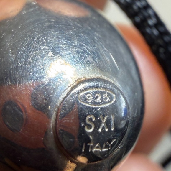 Vintage SXI 925 Italy Sterling Silver Teardrop Pendant Black Cord Necklace - Picture 2 of 13